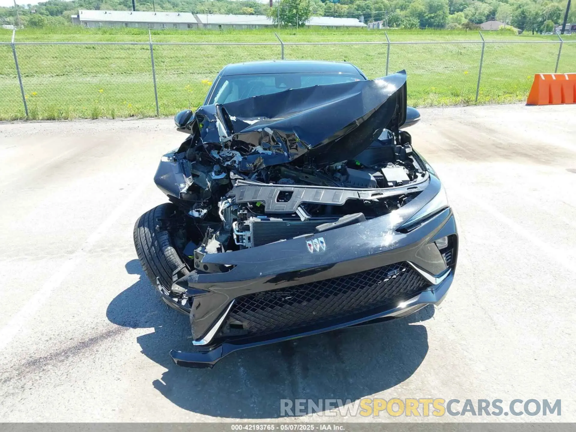 12 fotografías del automóvil dañado KL47LBE28RB215858 BUICK ENVISTA 2024