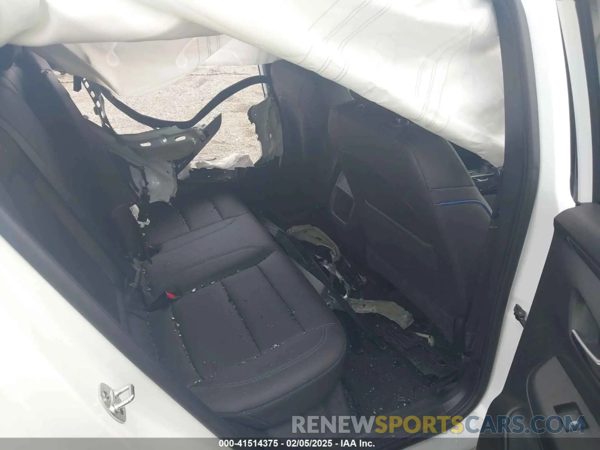 8 fotografías del automóvil dañado KL47LBE2XRB104972 BUICK ENVISTA 2024