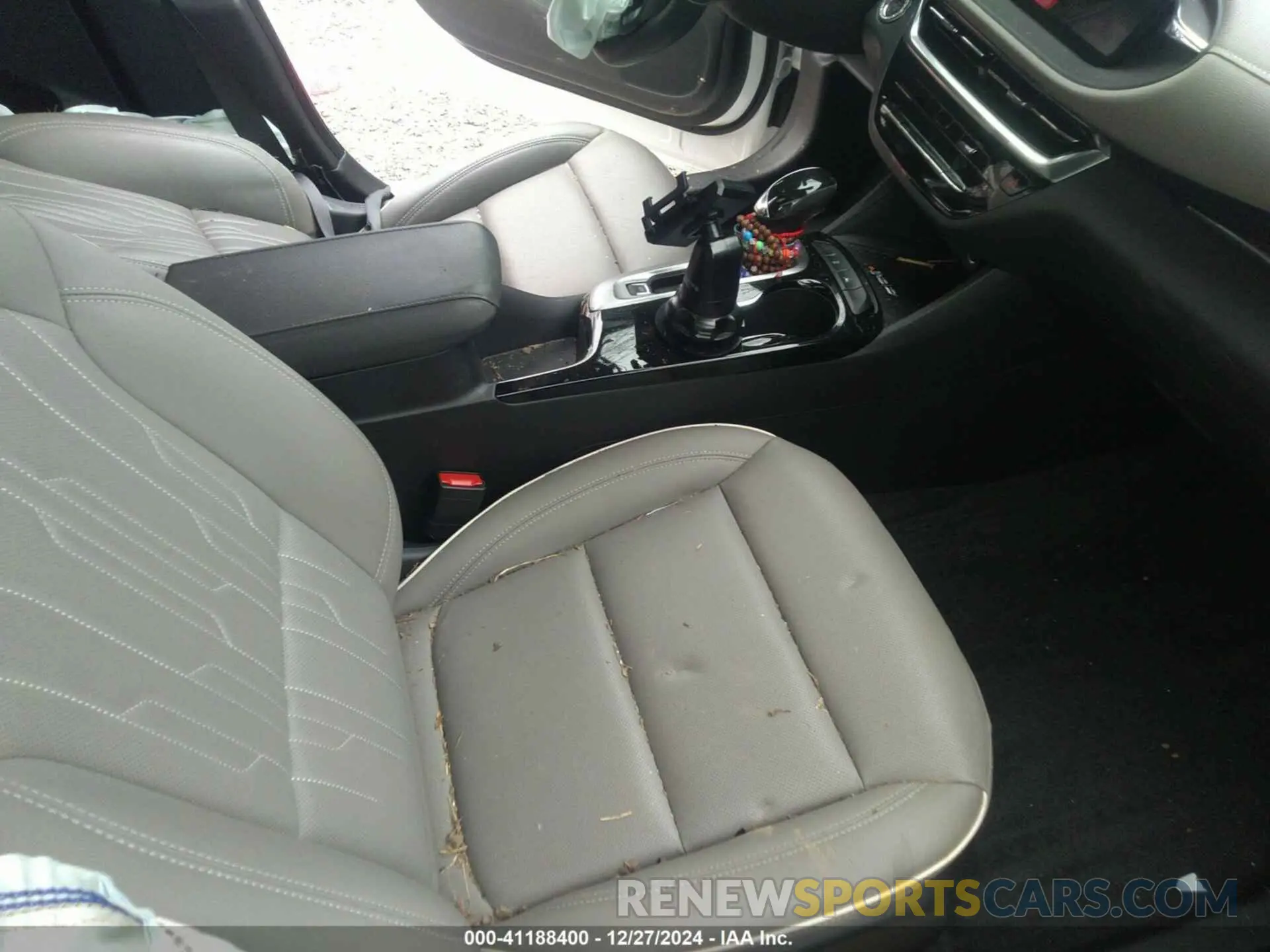 5 fotografías del automóvil dañado KL47LCE2XRB192332 BUICK ENVISTA 2024