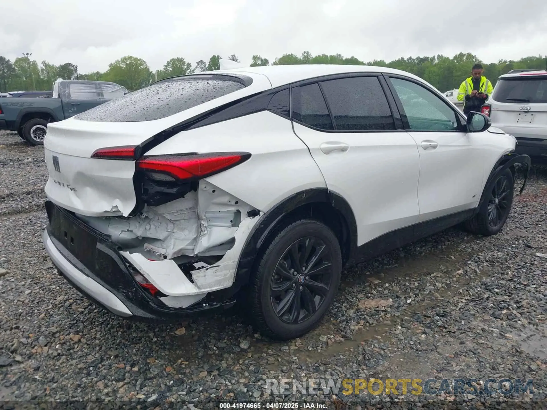 4 fotografías del automóvil dañado KL47LBEP8SB078292 BUICK ENVISTA 2025
