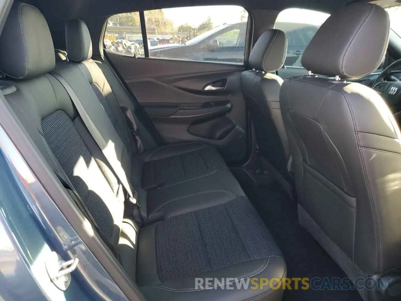 11 fotografías del automóvil dañado KL47LAE20RB156556 BUICK ENVISTA PR 2024