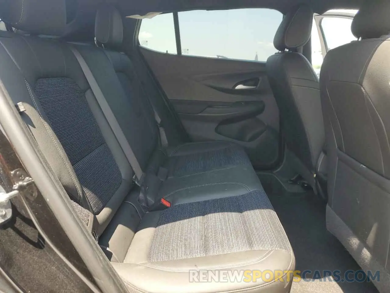 11 fotografías del automóvil dañado KL47LAE28RB204109 BUICK ENVISTA PR 2024