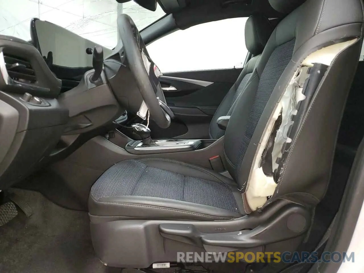 7 fotografías del automóvil dañado KL47LAEP9SB148957 BUICK ENVISTA PR 2025