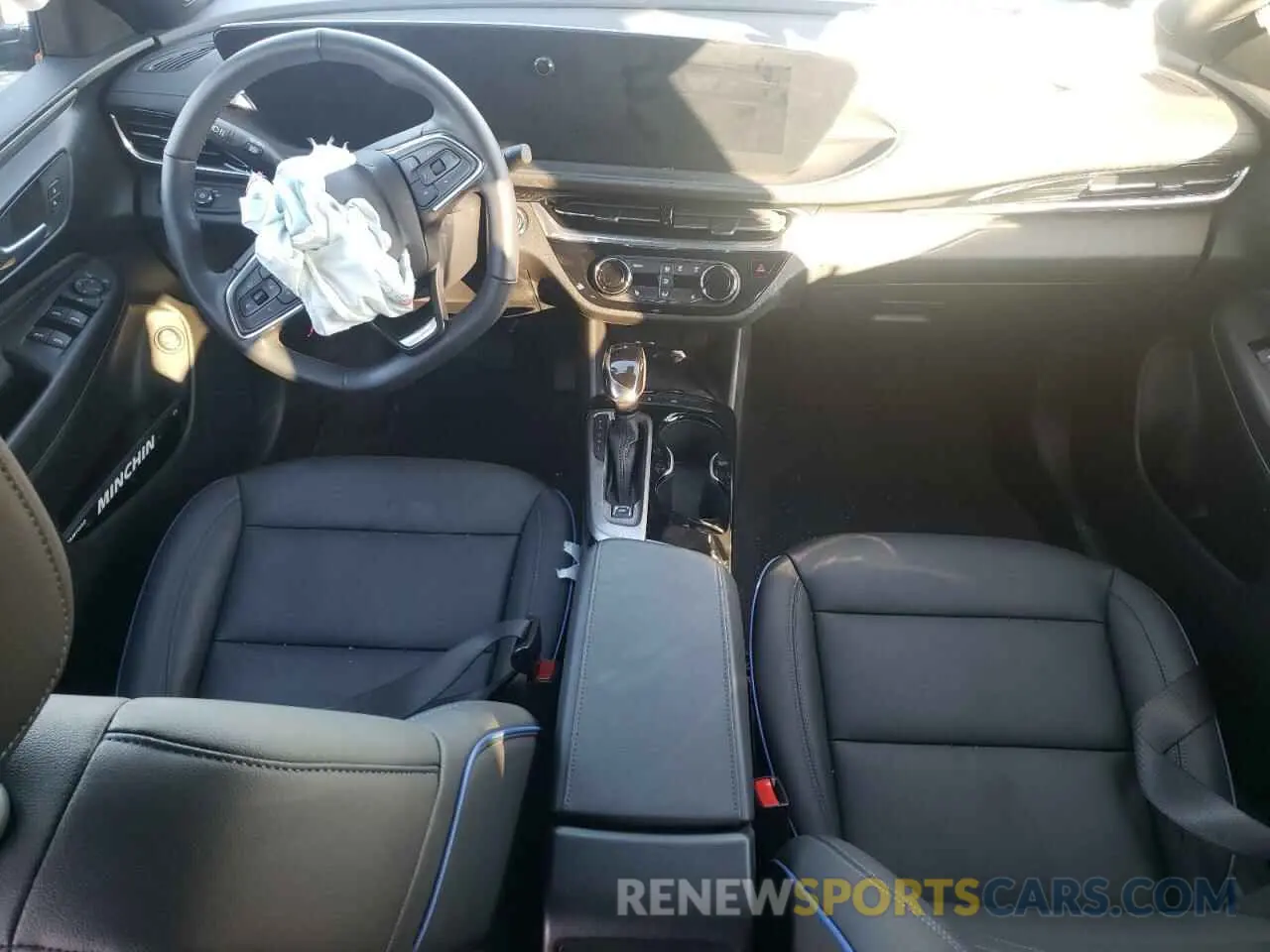 8 fotografías del automóvil dañado KL47LBE23RB132872 BUICK ENVISTA SP 2024