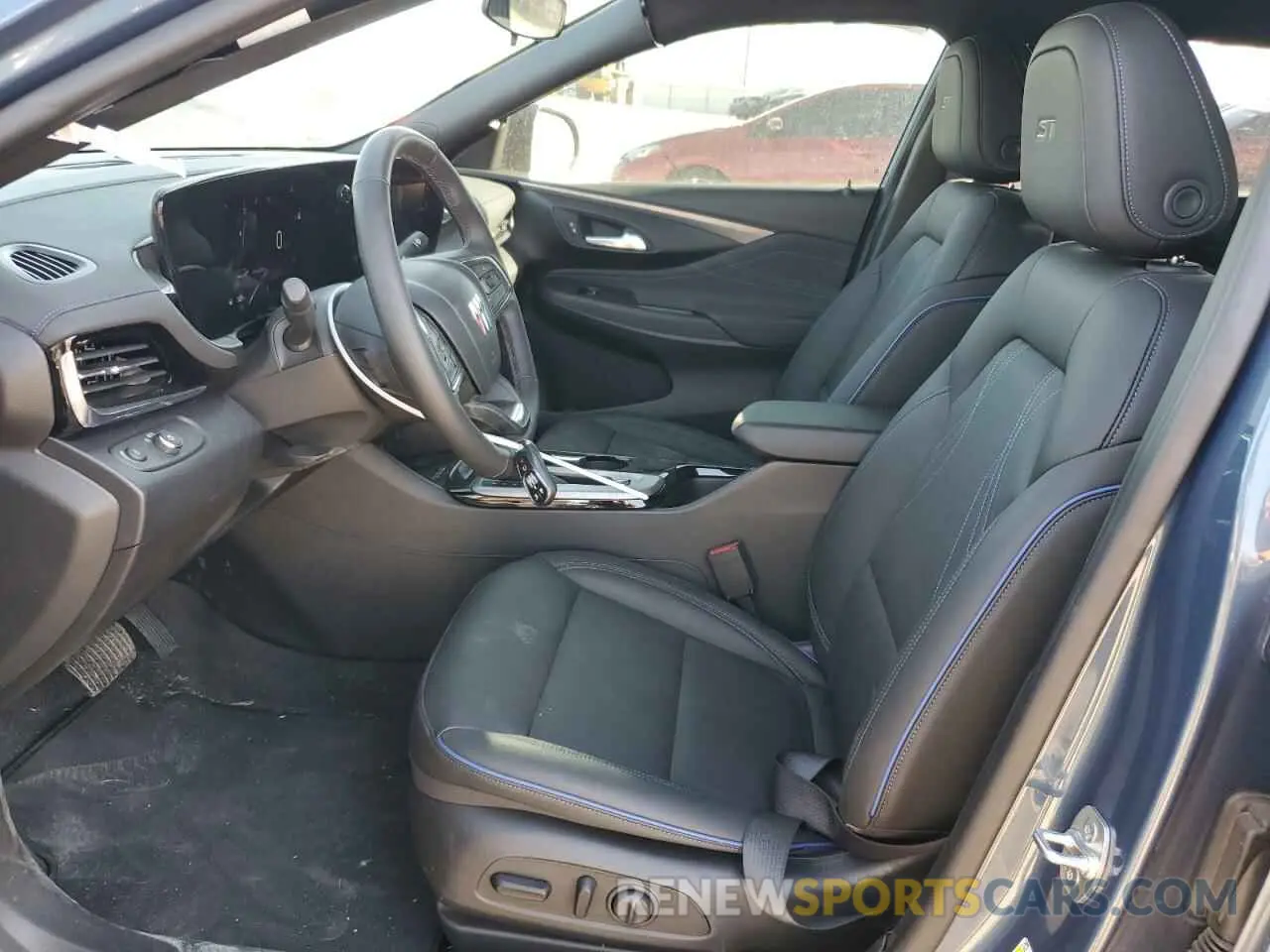7 fotografías del automóvil dañado KL47LBEP2SB053307 BUICK ENVISTA SP 2025