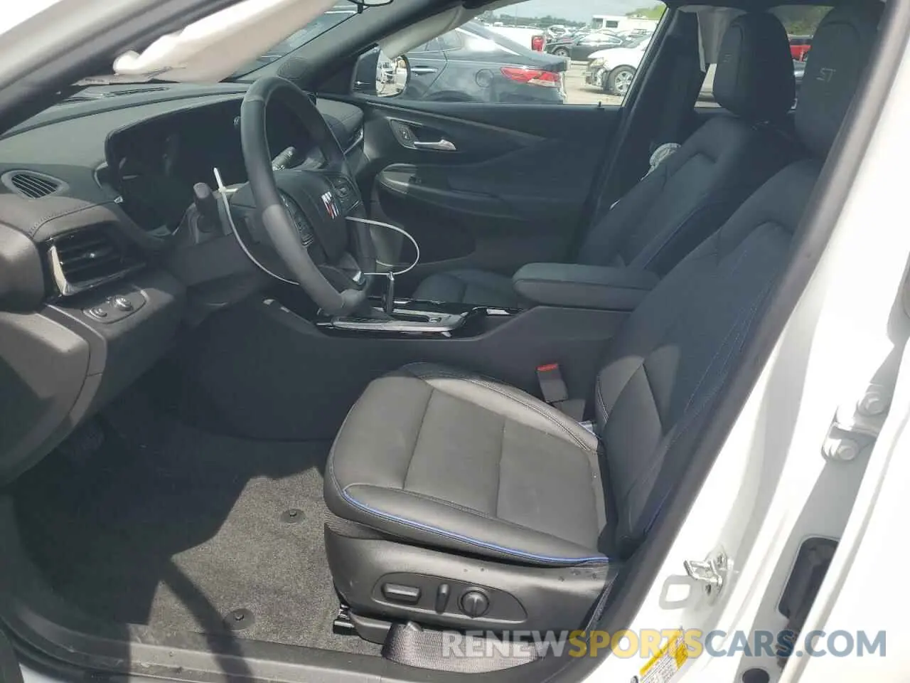7 fotografías del automóvil dañado KL47LBEP4SB037058 BUICK ENVISTA SP 2025