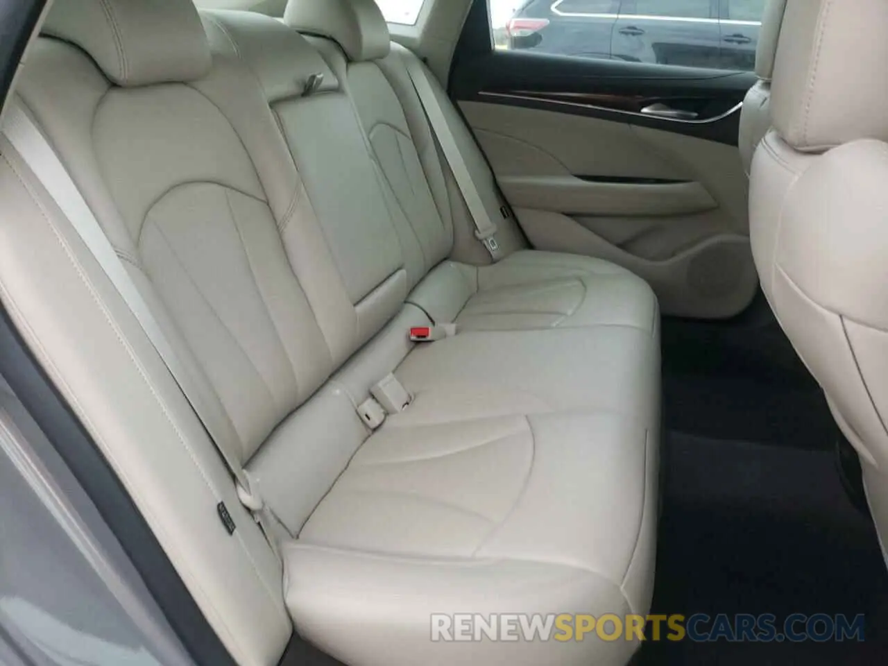 10 fotografías del automóvil dañado 1G4ZP5SS6KU104773 BUICK LACROSSE 2019