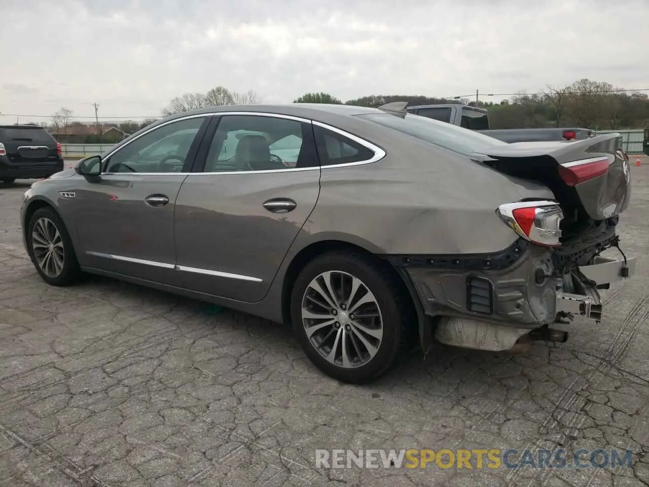 2 fotografías del automóvil dañado 1G4ZP5SS6KU104773 BUICK LACROSSE 2019