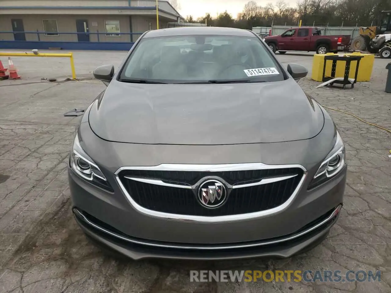 5 fotografías del automóvil dañado 1G4ZP5SS6KU104773 BUICK LACROSSE 2019