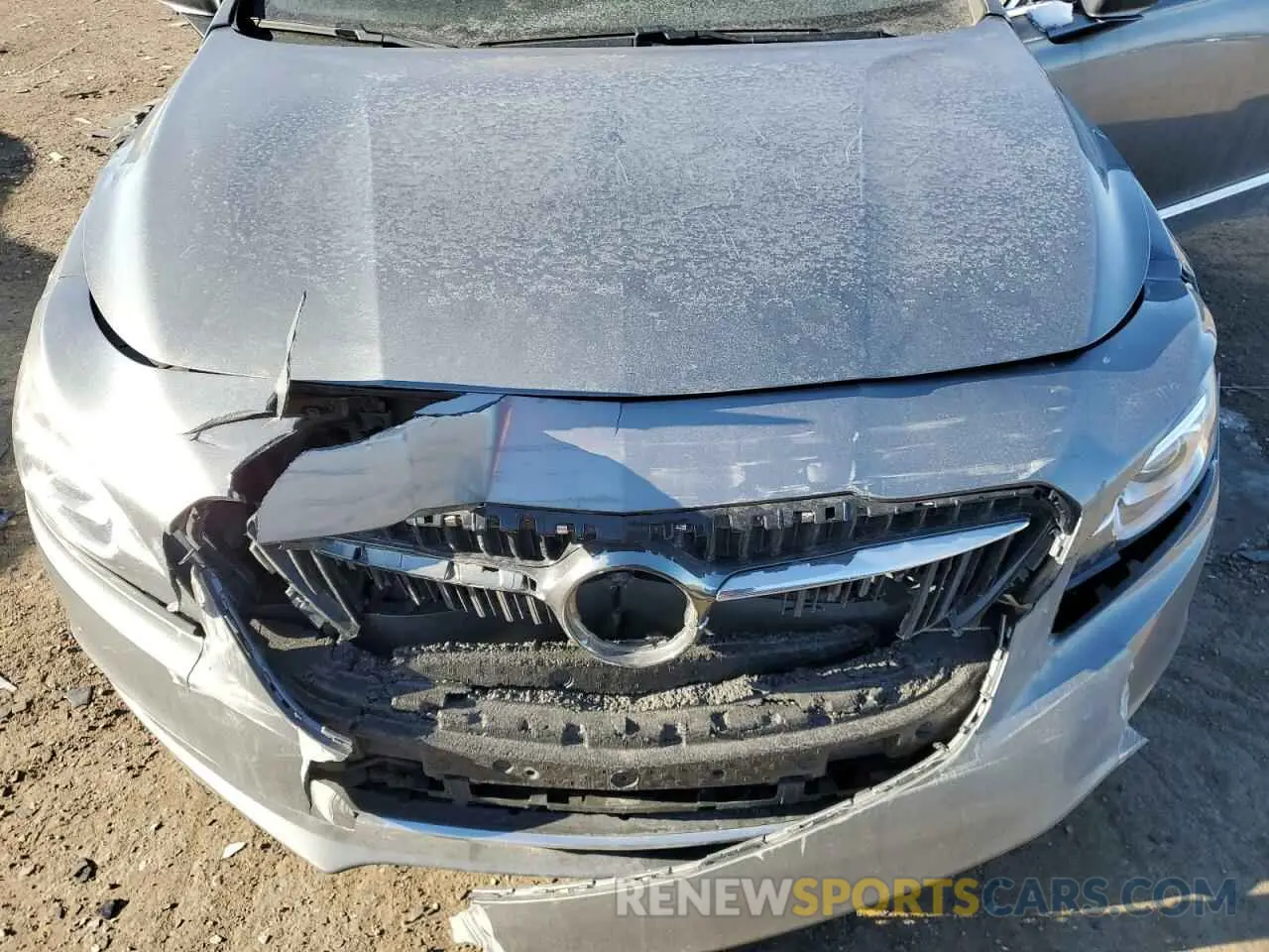 11 fotografías del automóvil dañado 1G4ZR5SS9KU131704 BUICK LACROSSE 2019
