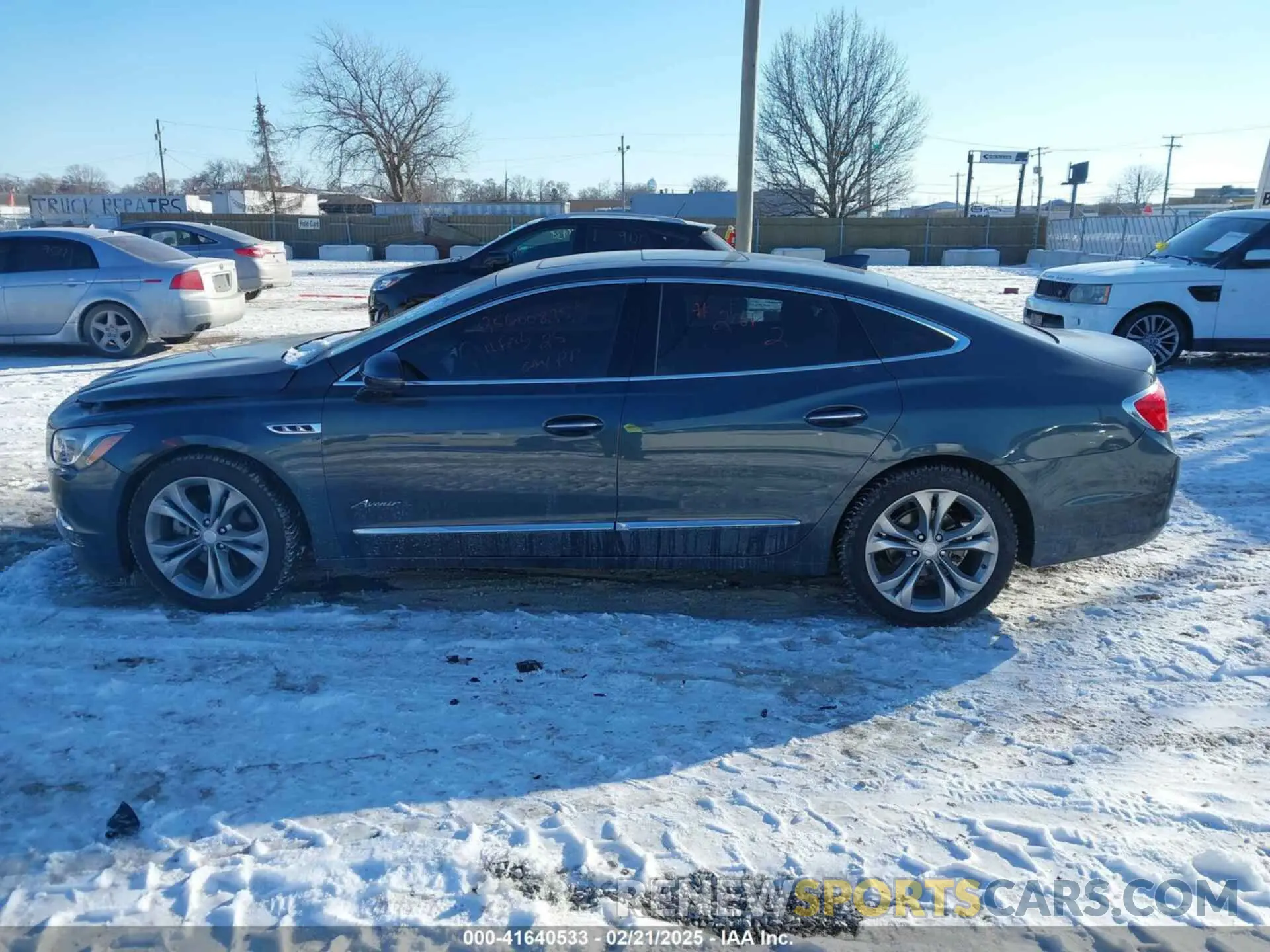 14 fotografías del automóvil dañado 1G4ZU5SS2KU119070 BUICK LACROSSE 2019