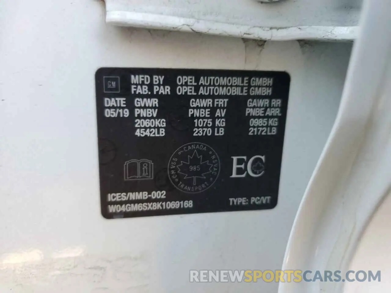 12 fotografías del automóvil dañado W04GM6SX8K1069168 BUICK REGAL 2019
