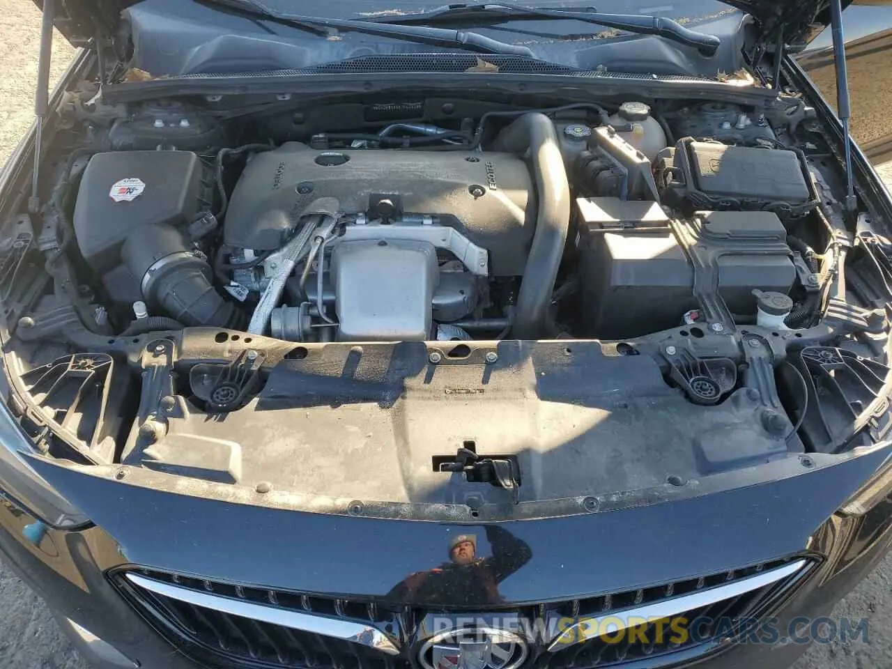 13 fotografías del automóvil dañado W04GV8SX6K1043838 BUICK REGAL 2019