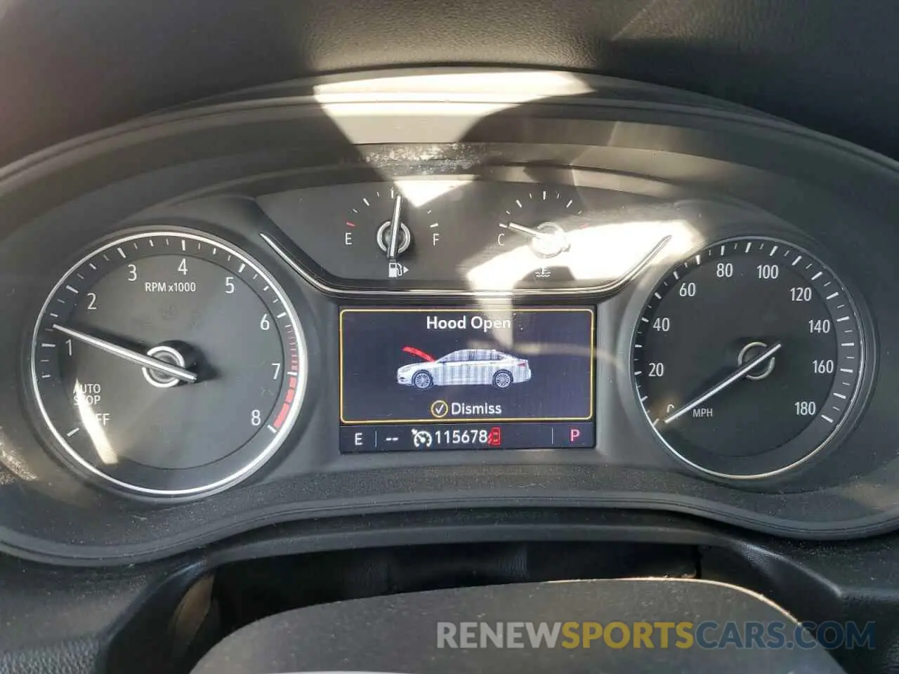 9 fotografías del automóvil dañado W04GV8SX6K1043838 BUICK REGAL 2019