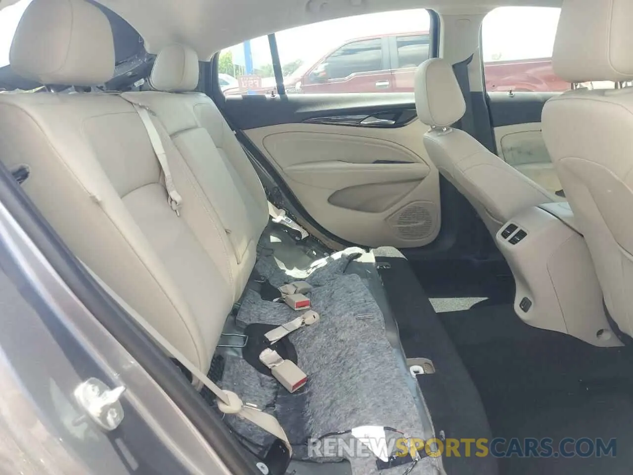 10 fotografías del automóvil dañado W04GP6SX2L1009184 BUICK REGAL 2020