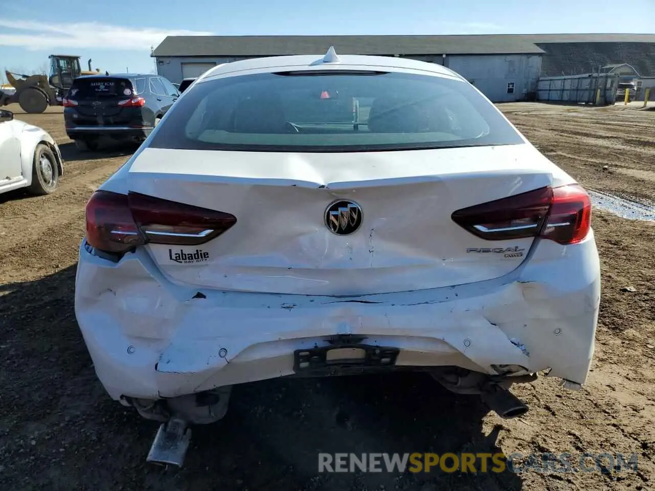 6 fotografías del automóvil dañado W04GR6SX9L1005868 BUICK REGAL 2020