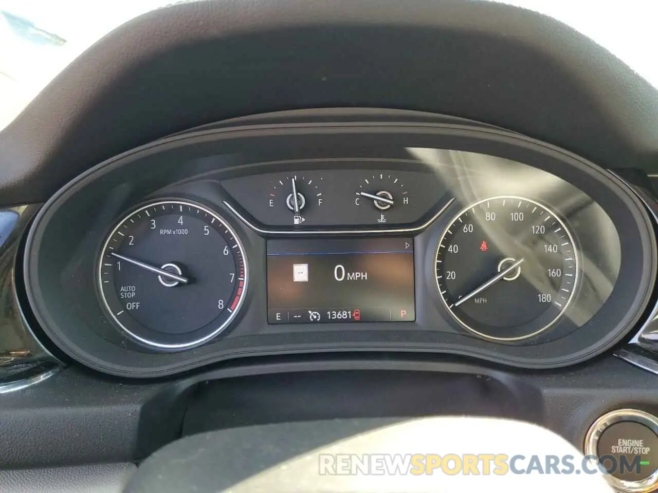 9 fotografías del automóvil dañado W04GR6SX9L1005868 BUICK REGAL 2020