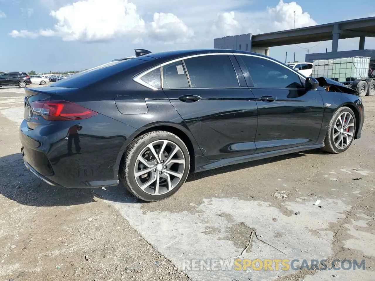 3 fotografías del automóvil dañado W04GS6SS0L1017254 BUICK REGAL 2020