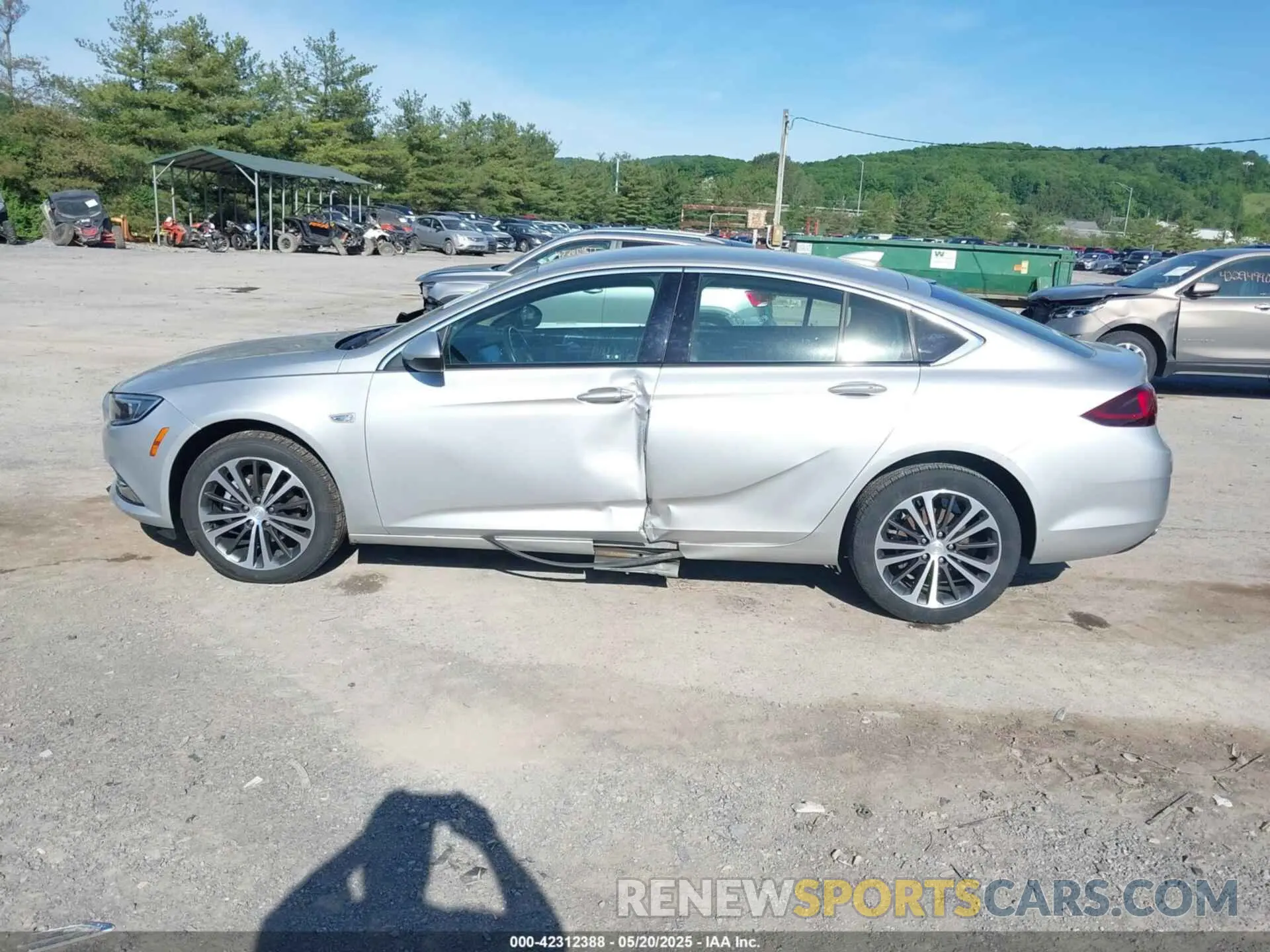 14 fotografías del automóvil dañado W04GM6SX3K1069840 BUICK REGAL SPORTBACK 2019
