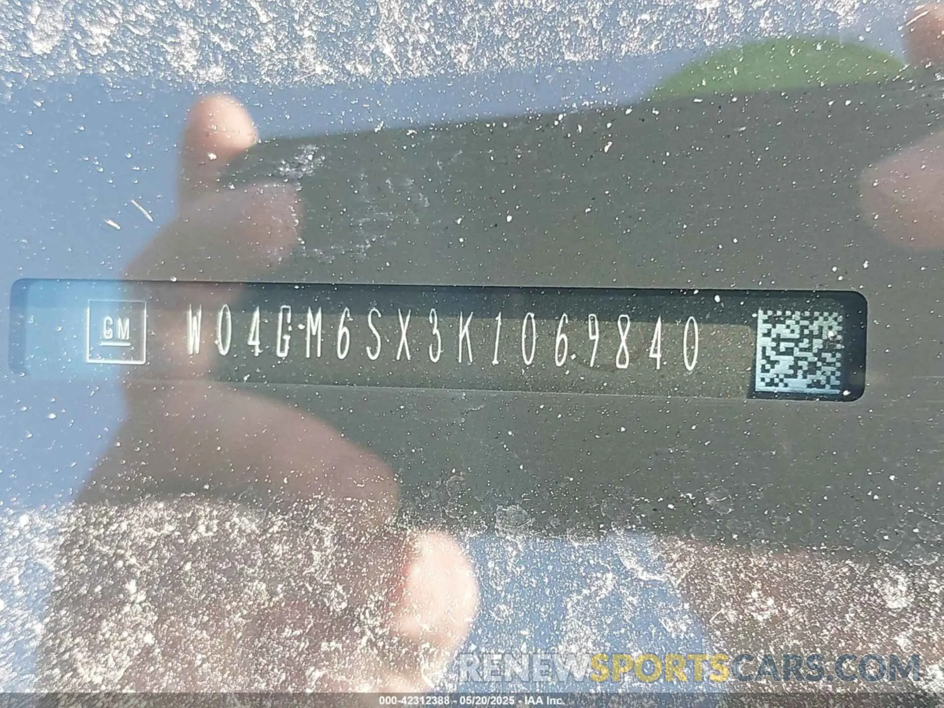 9 fotografías del automóvil dañado W04GM6SX3K1069840 BUICK REGAL SPORTBACK 2019