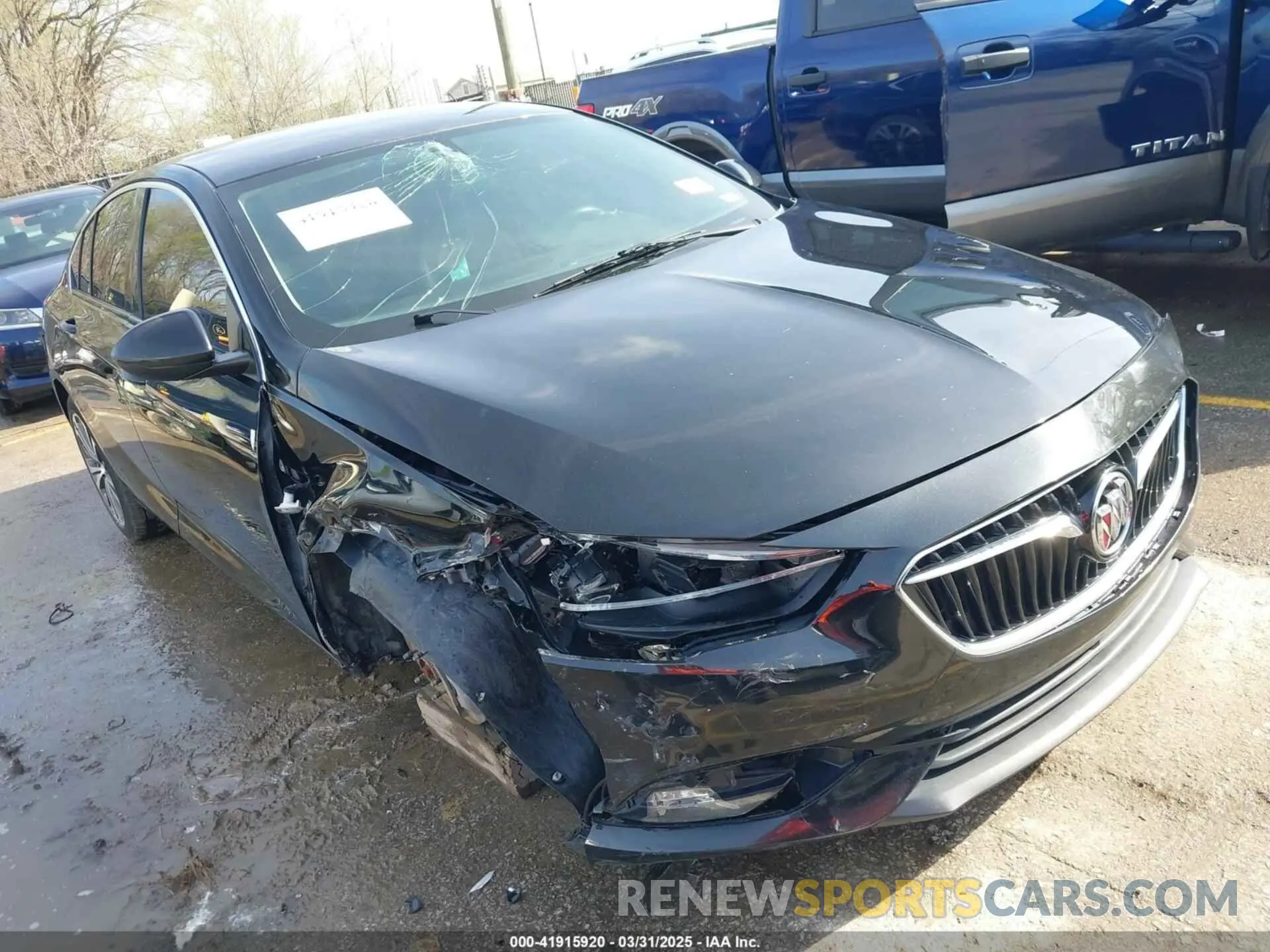 6 fotografías del automóvil dañado W04GR6SXXK1004632 BUICK REGAL SPORTBACK 2019