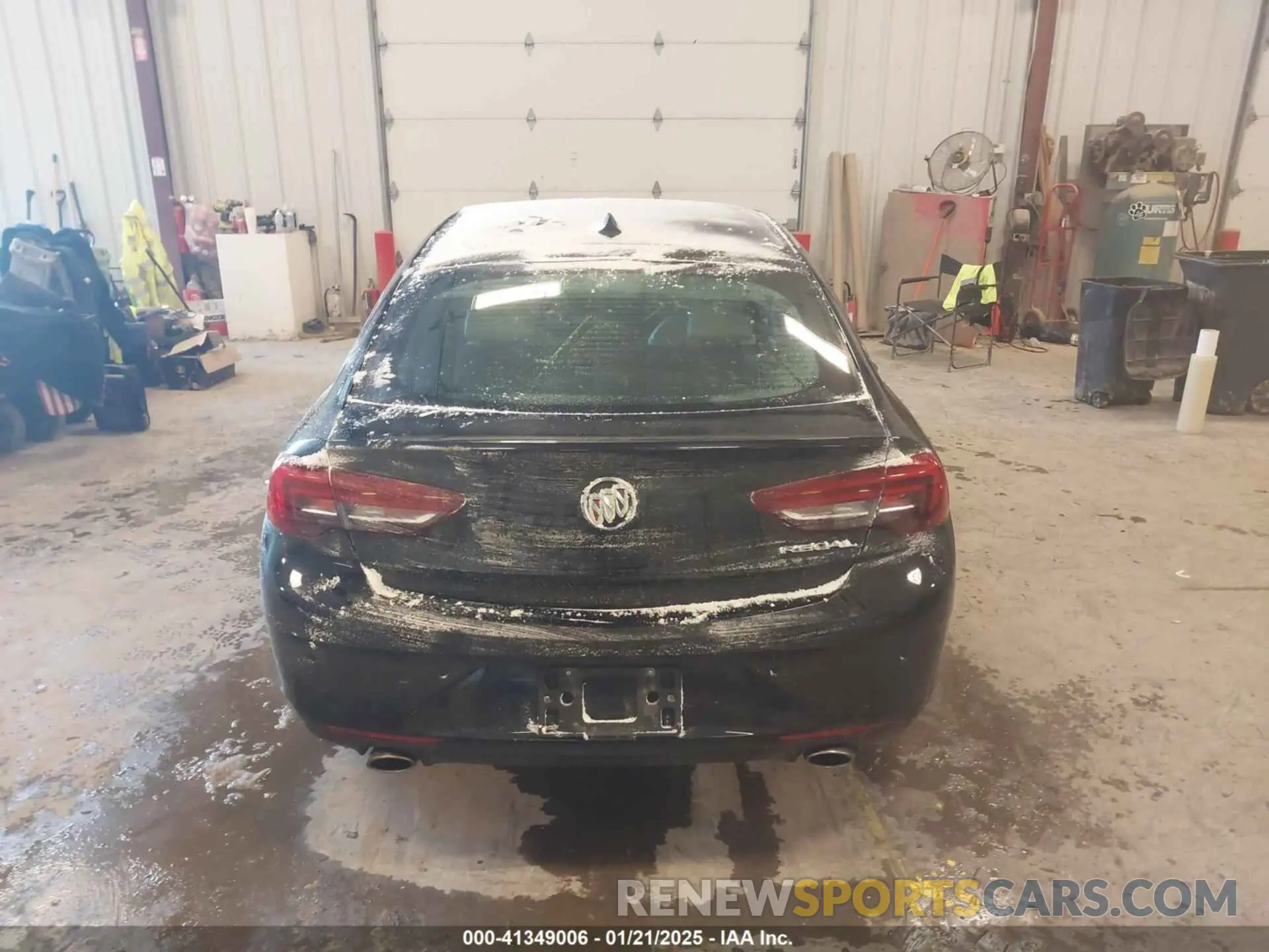 16 fotografías del automóvil dañado W04GW6SX0K1028253 BUICK REGAL SPORTBACK 2019
