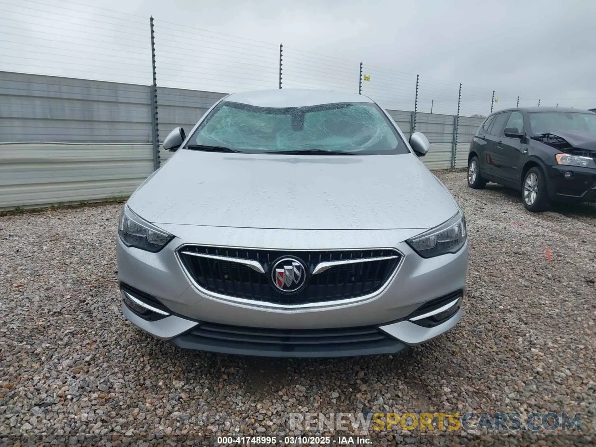12 fotografías del automóvil dañado W04GP6SX4L1006657 BUICK REGAL SPORTBACK 2020