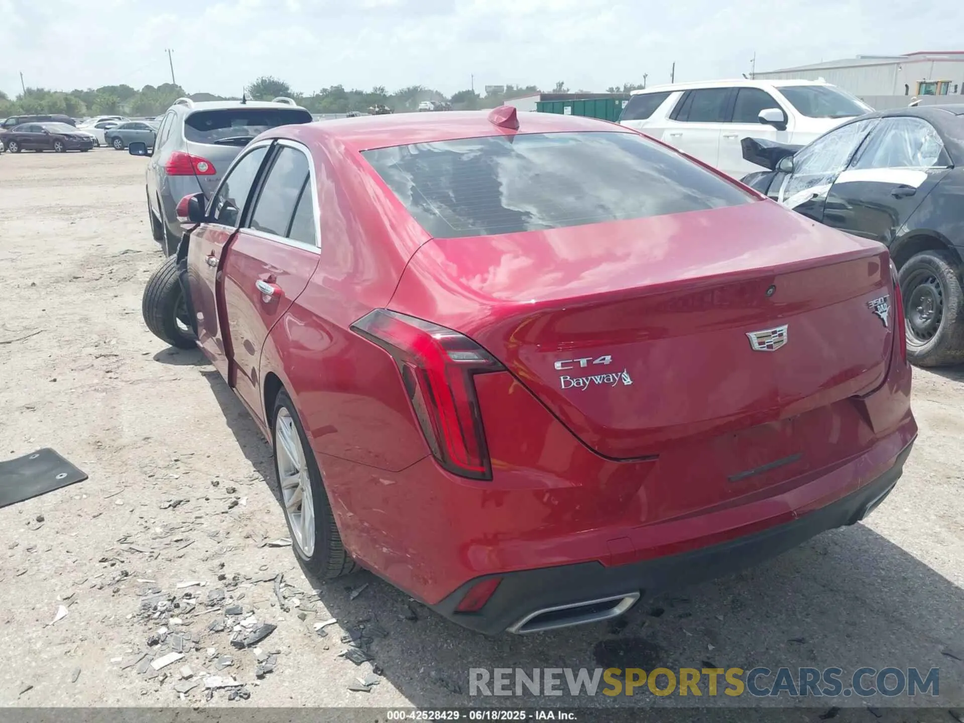 3 fotografías del automóvil dañado 1G6DA5RK4L0134873 CADILLAC CT4 2020