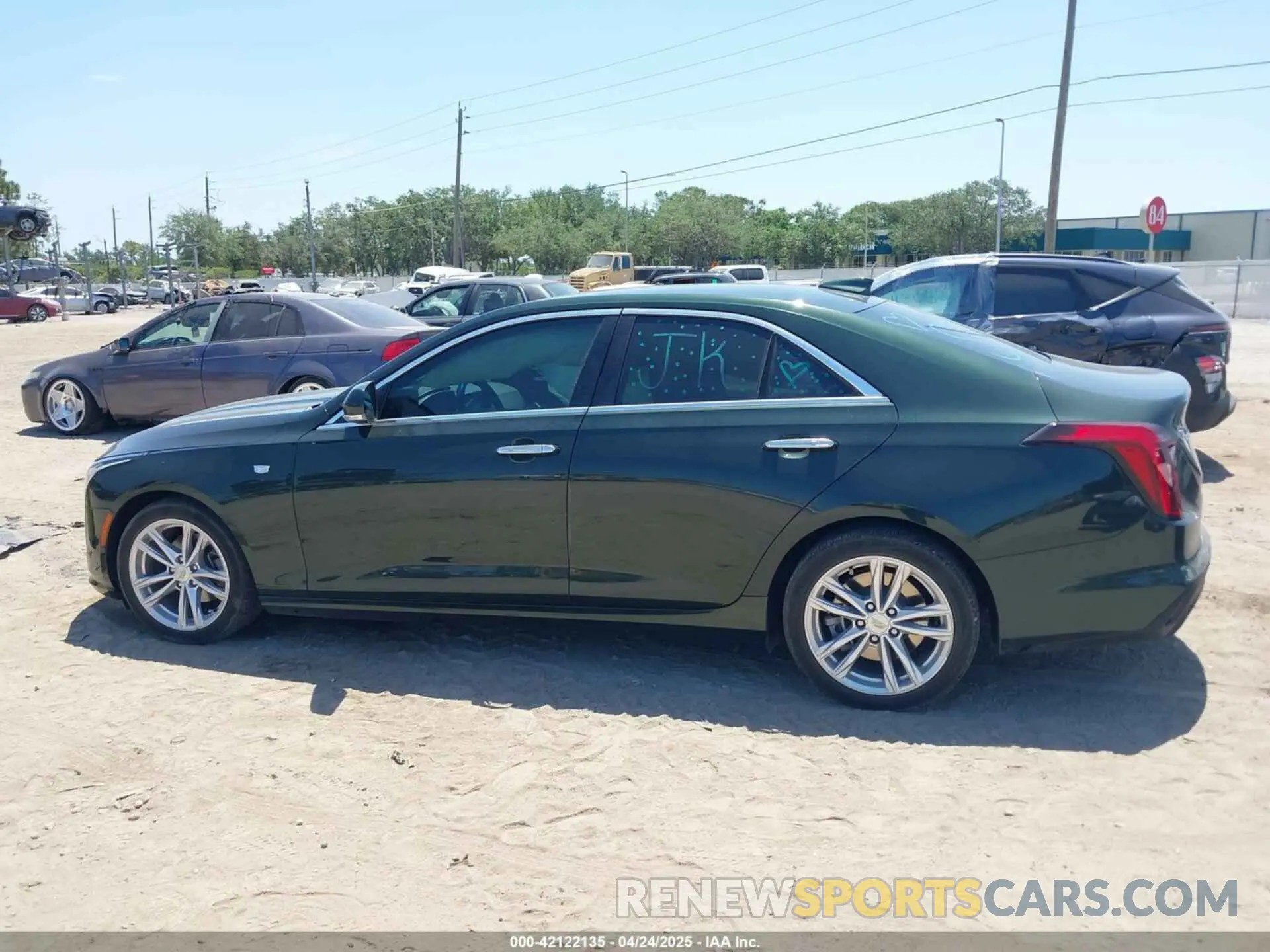 14 fotografías del automóvil dañado 1G6DA5RK4L0137109 CADILLAC CT4 2020