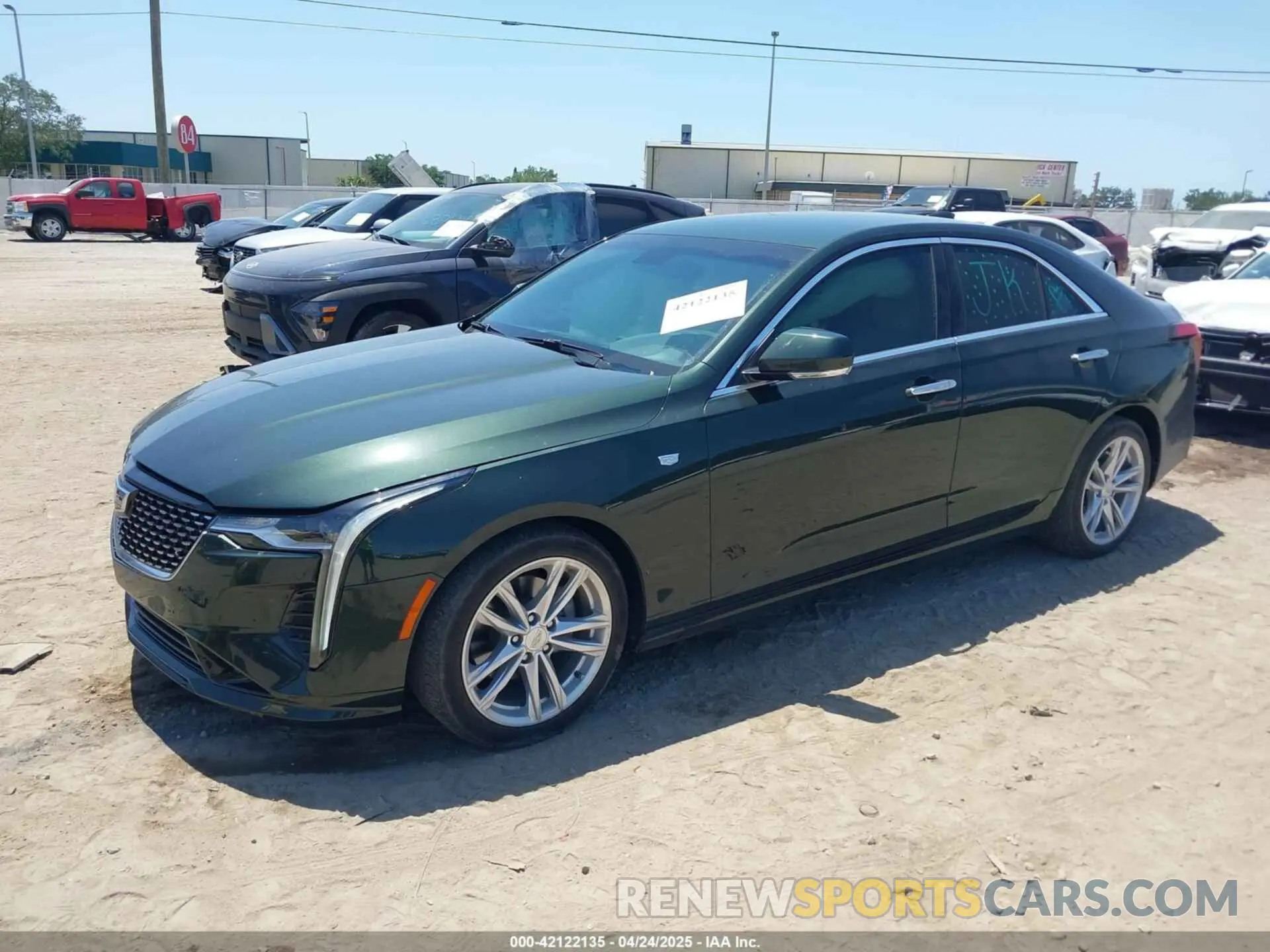 2 fotografías del automóvil dañado 1G6DA5RK4L0137109 CADILLAC CT4 2020