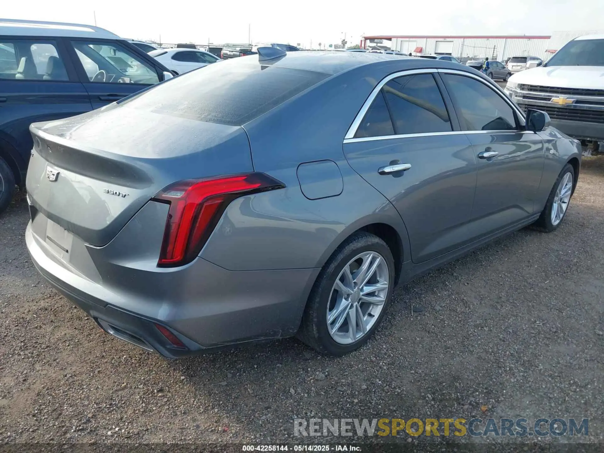 4 fotografías del automóvil dañado 1G6DA5RK7L0154714 CADILLAC CT4 2020