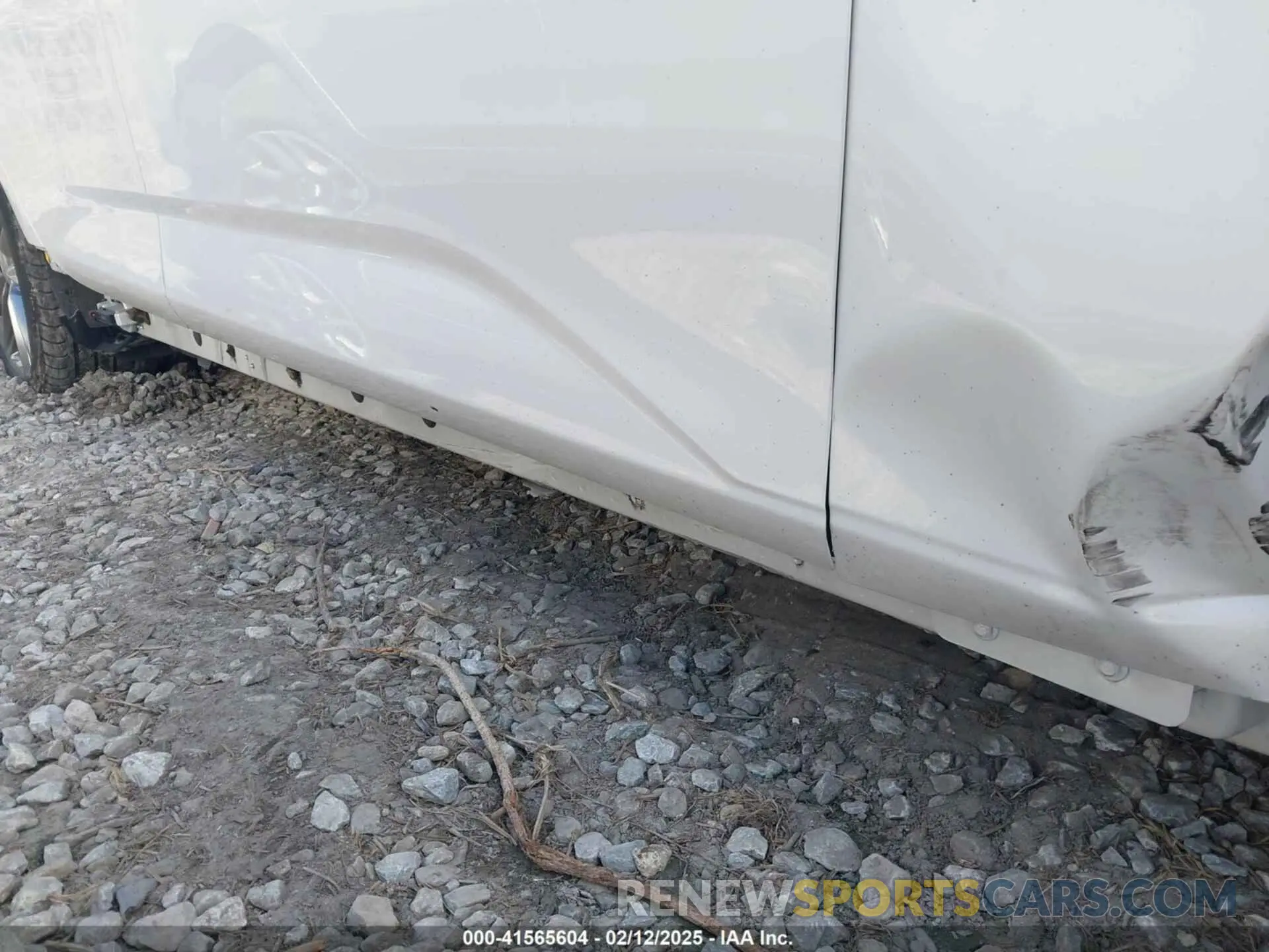 19 fotografías del automóvil dañado 1G6DC5RK5L0138599 CADILLAC CT4 2020