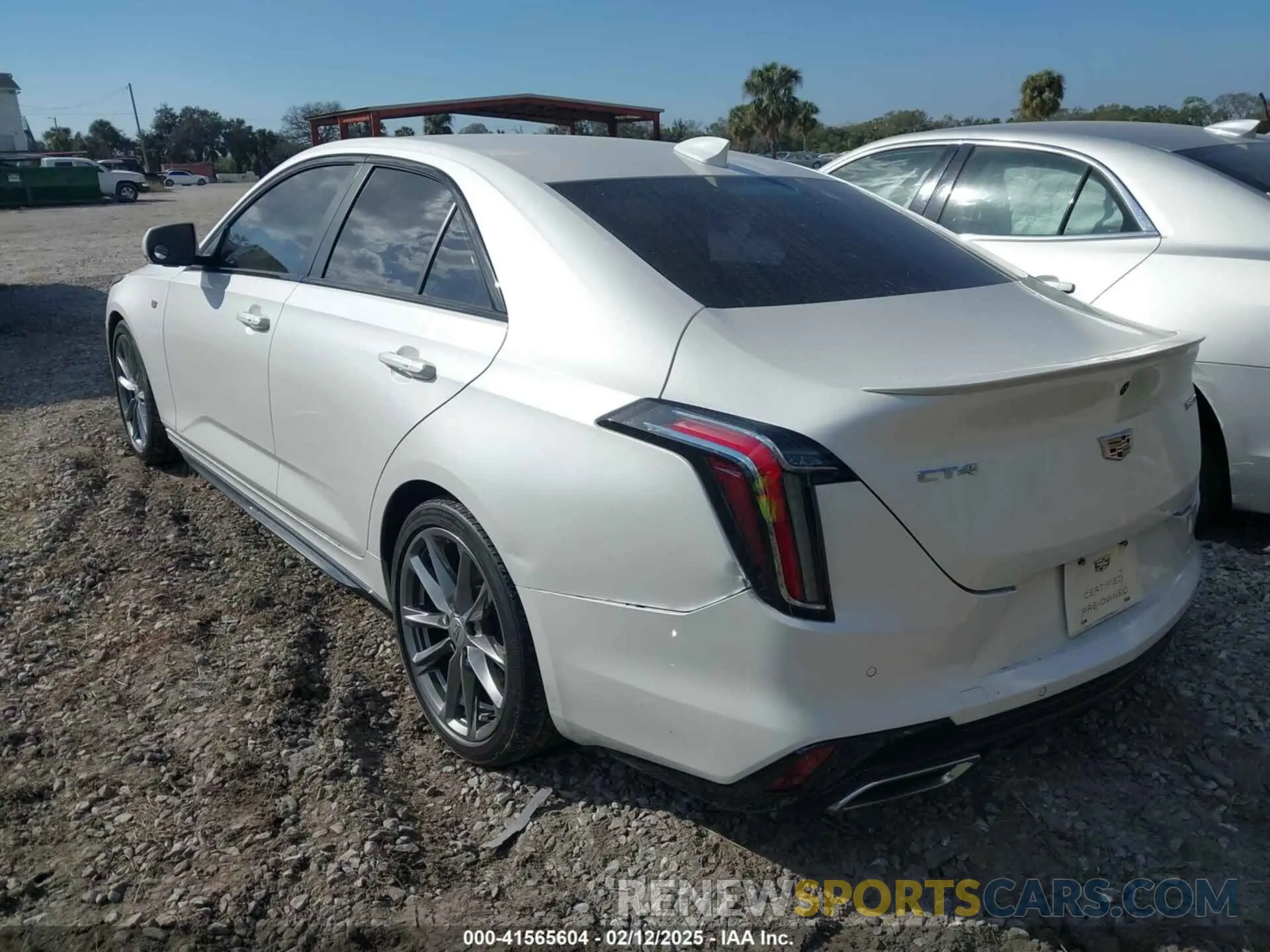 3 fotografías del automóvil dañado 1G6DC5RK5L0138599 CADILLAC CT4 2020
