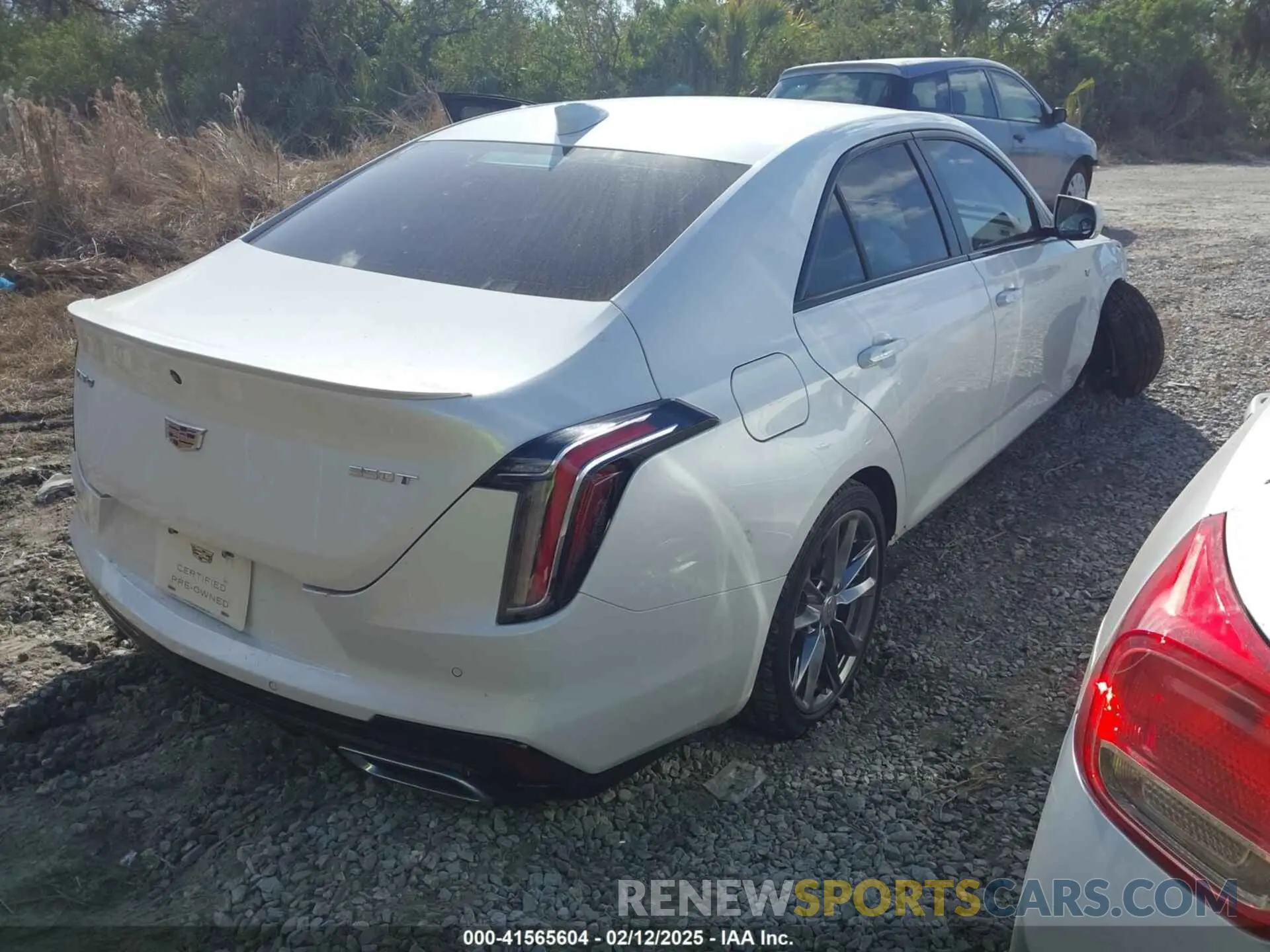 4 fotografías del automóvil dañado 1G6DC5RK5L0138599 CADILLAC CT4 2020