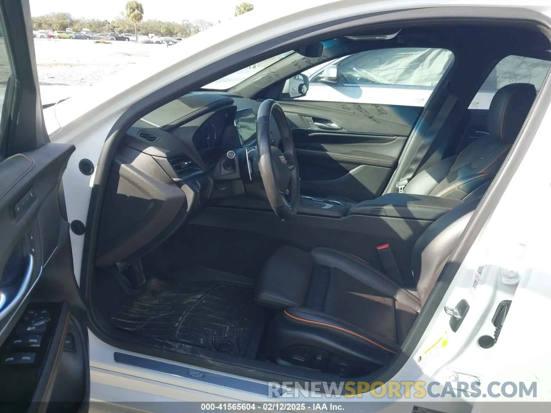 5 fotografías del automóvil dañado 1G6DC5RK5L0138599 CADILLAC CT4 2020