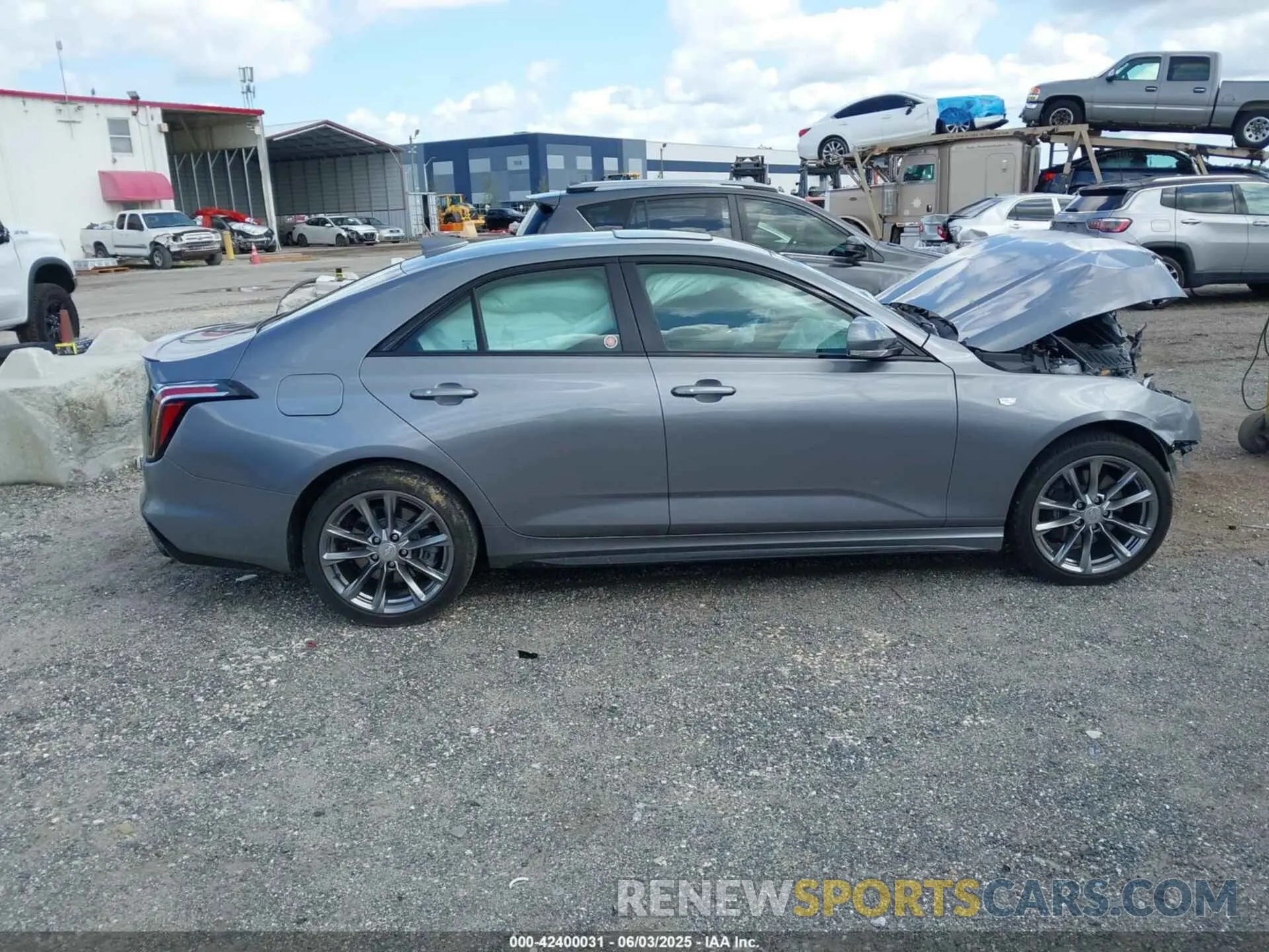 14 fotografías del automóvil dañado 1G6DG5RK5L0132824 CADILLAC CT4 2020