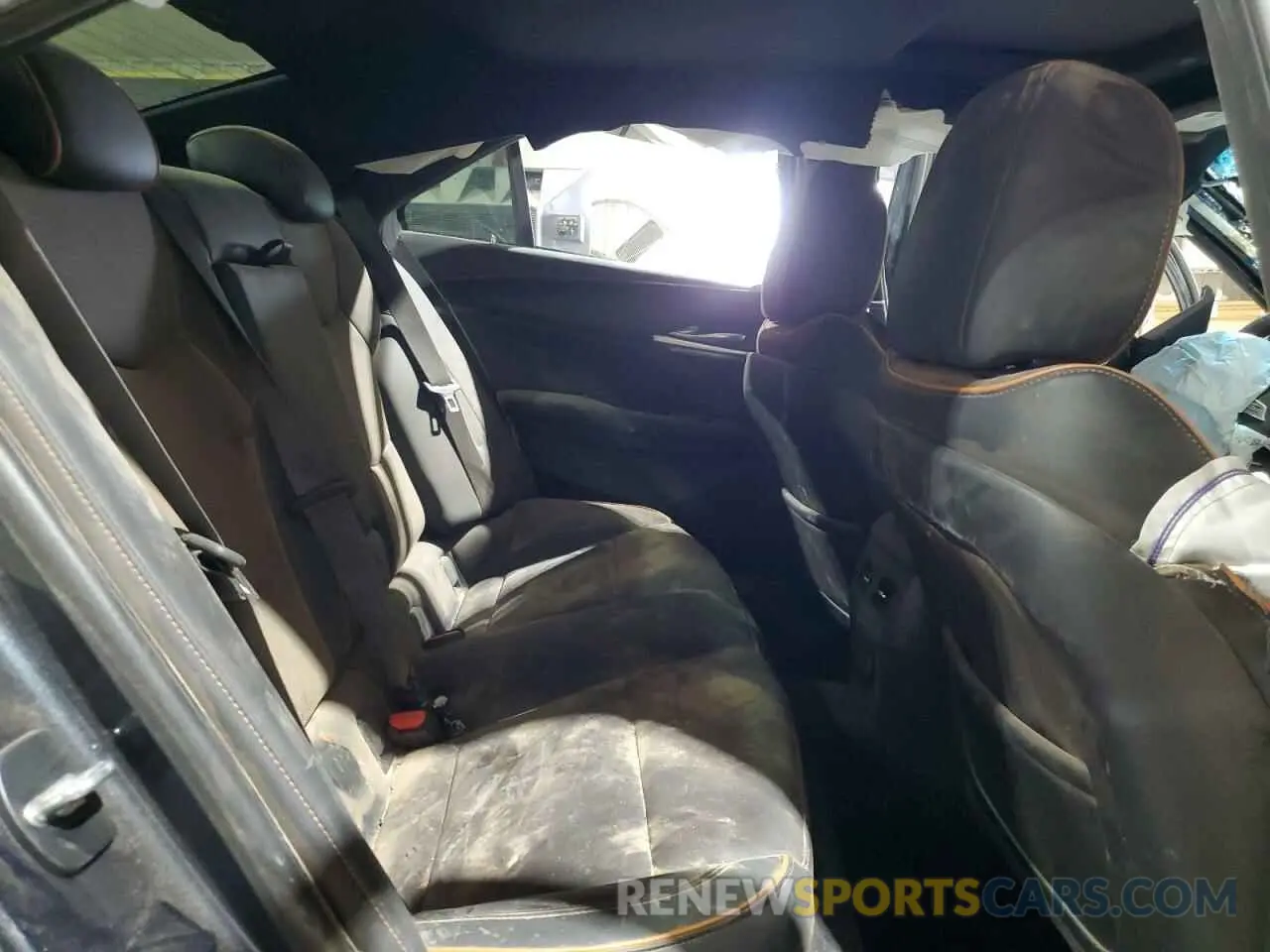 10 fotografías del automóvil dañado 1G6DG5RK6L0155285 CADILLAC CT4 2020