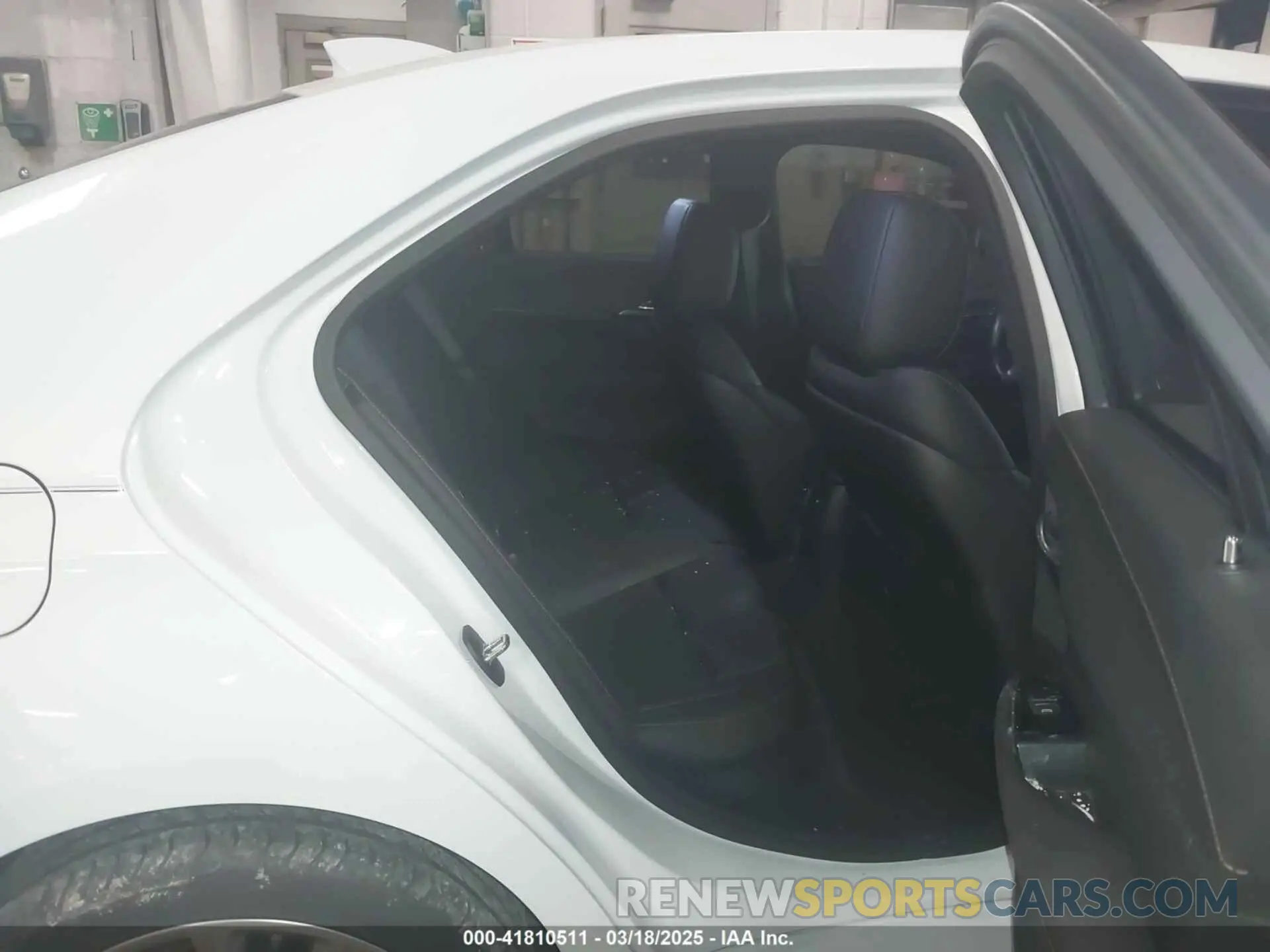 8 fotografías del automóvil dañado 1G6DG5RK9L0131773 CADILLAC CT4 2020