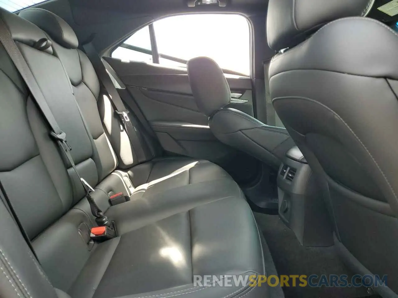 10 fotografías del automóvil dañado 1G6DJ5RK6L0152291 CADILLAC CT4 2020