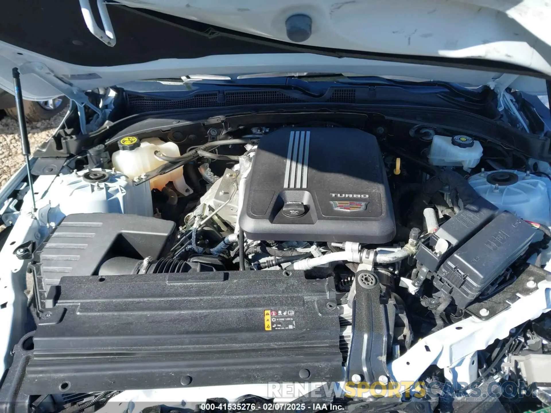 10 fotografías del automóvil dañado 1G6D55RK8M0145638 CADILLAC CT4 2021