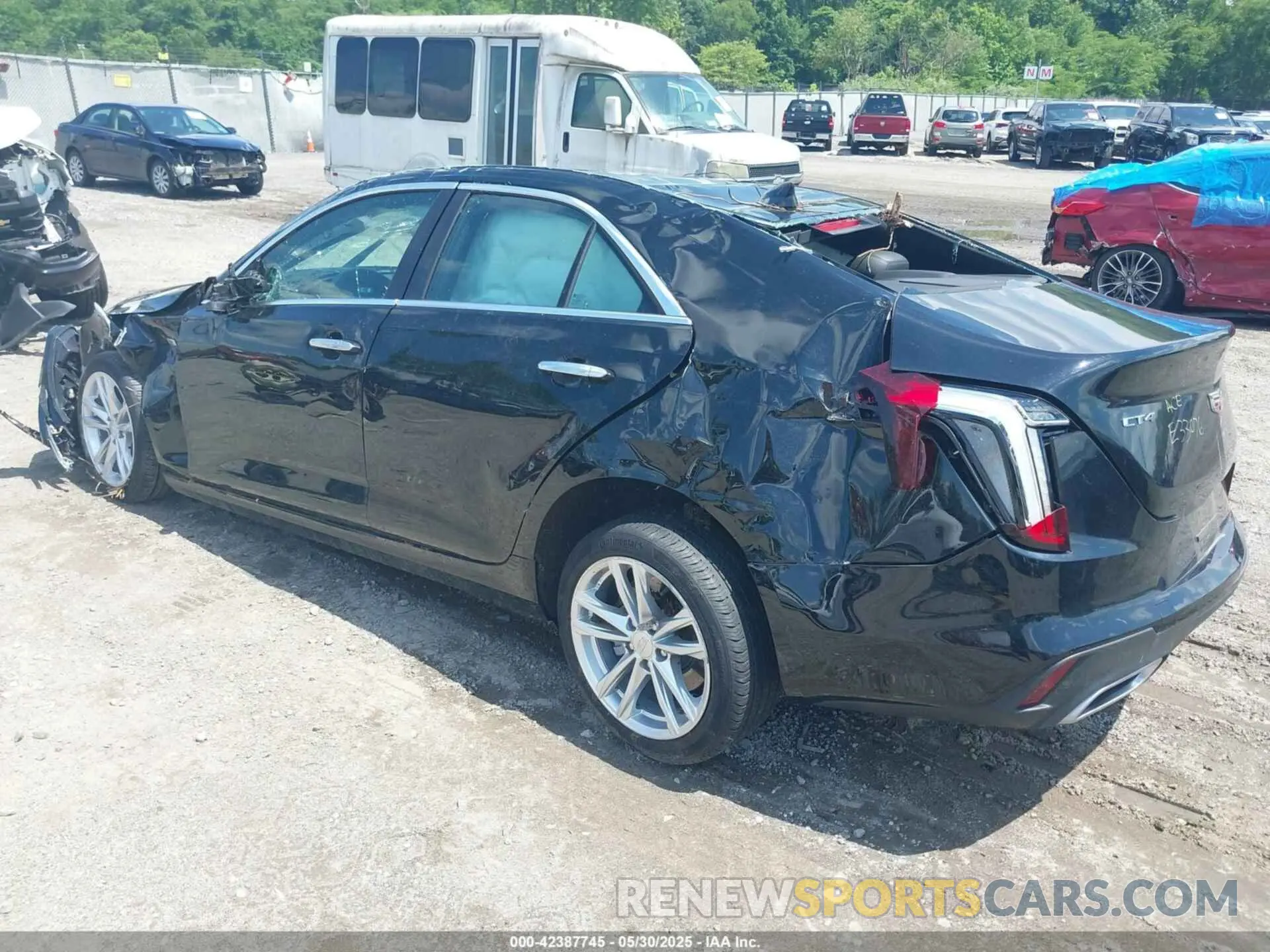 3 fotografías del automóvil dañado 1G6DA5RK1M0115585 CADILLAC CT4 2021