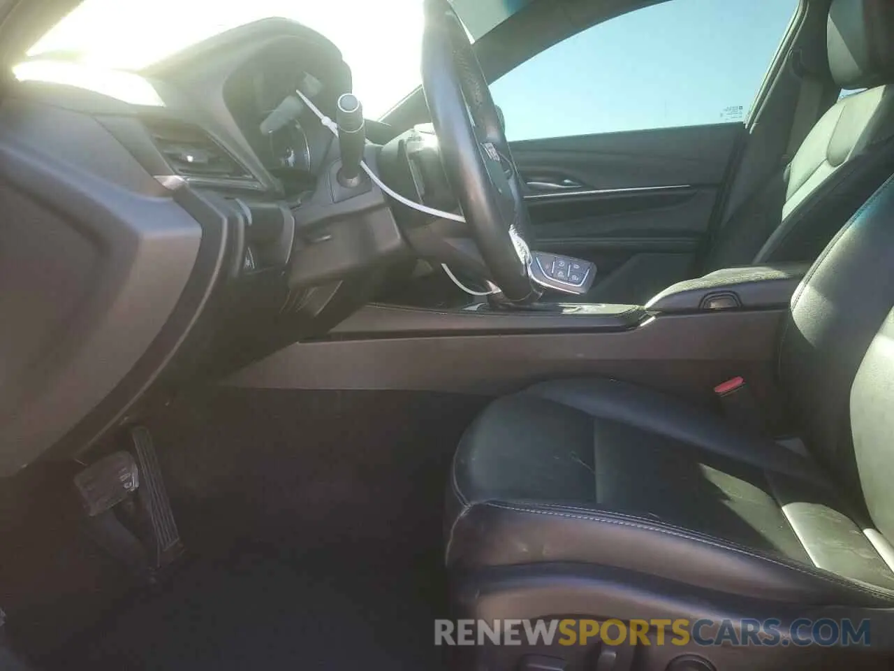7 fotografías del automóvil dañado 1G6DA5RKXM0109008 CADILLAC CT4 2021