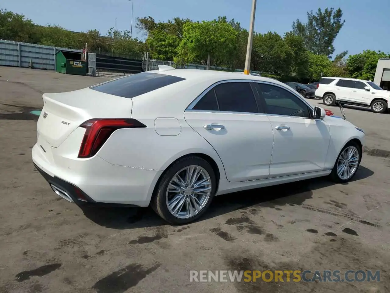 3 fotografías del automóvil dañado 1G6DB5RK0M0113954 CADILLAC CT4 2021