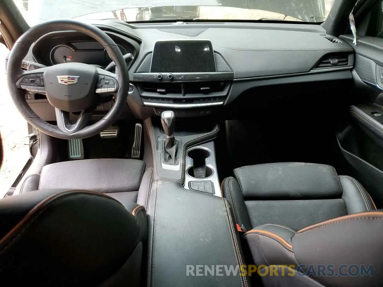 8 fotografías del automóvil dañado 1G6DC5RKXM0147249 CADILLAC CT4 2021