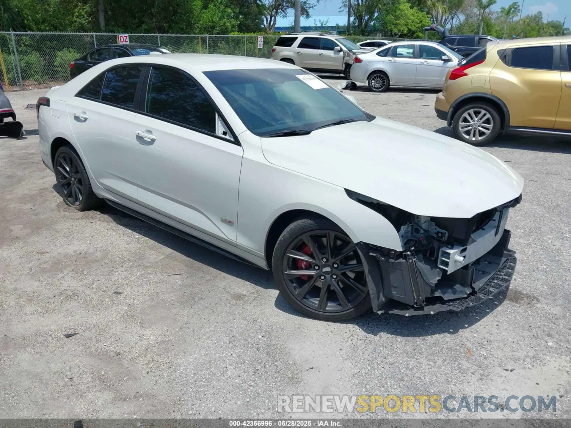1 fotografías del automóvil dañado 1G6DD5RL6M0136397 CADILLAC CT4 2021