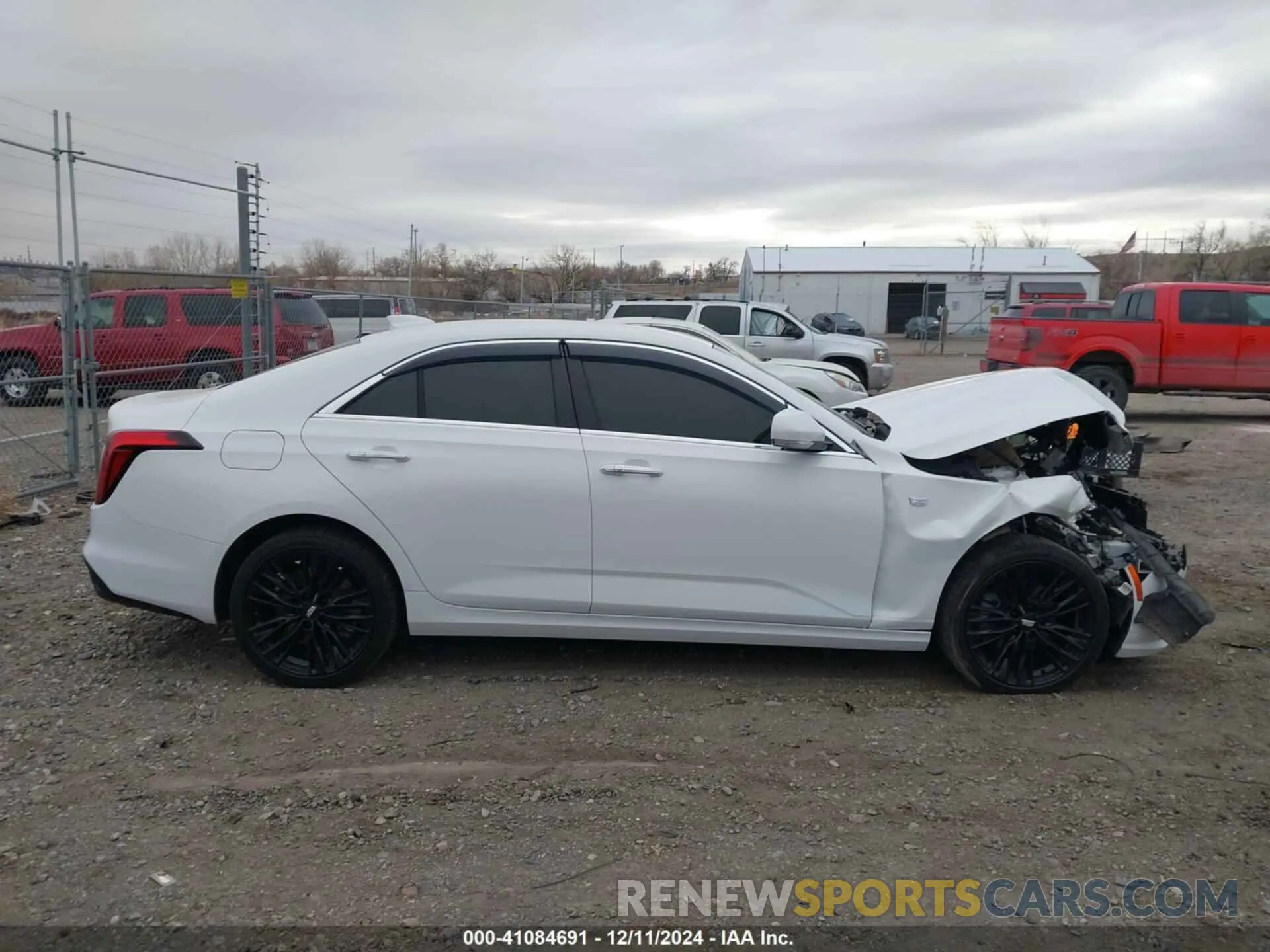 13 fotografías del automóvil dañado 1G6DF5RK3M0106713 CADILLAC CT4 2021