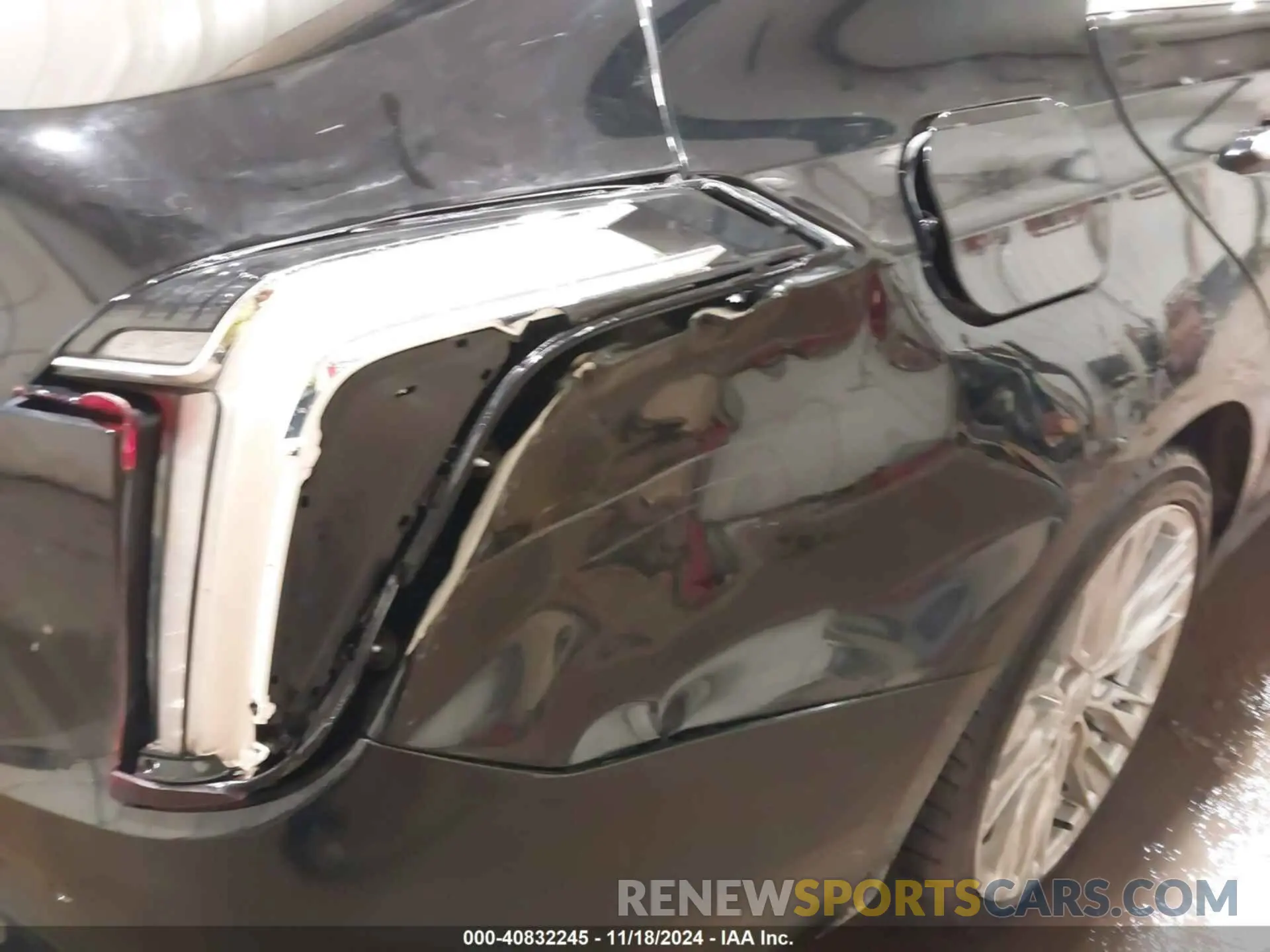 18 fotografías del automóvil dañado 1G6DF5RK6M0133758 CADILLAC CT4 2021