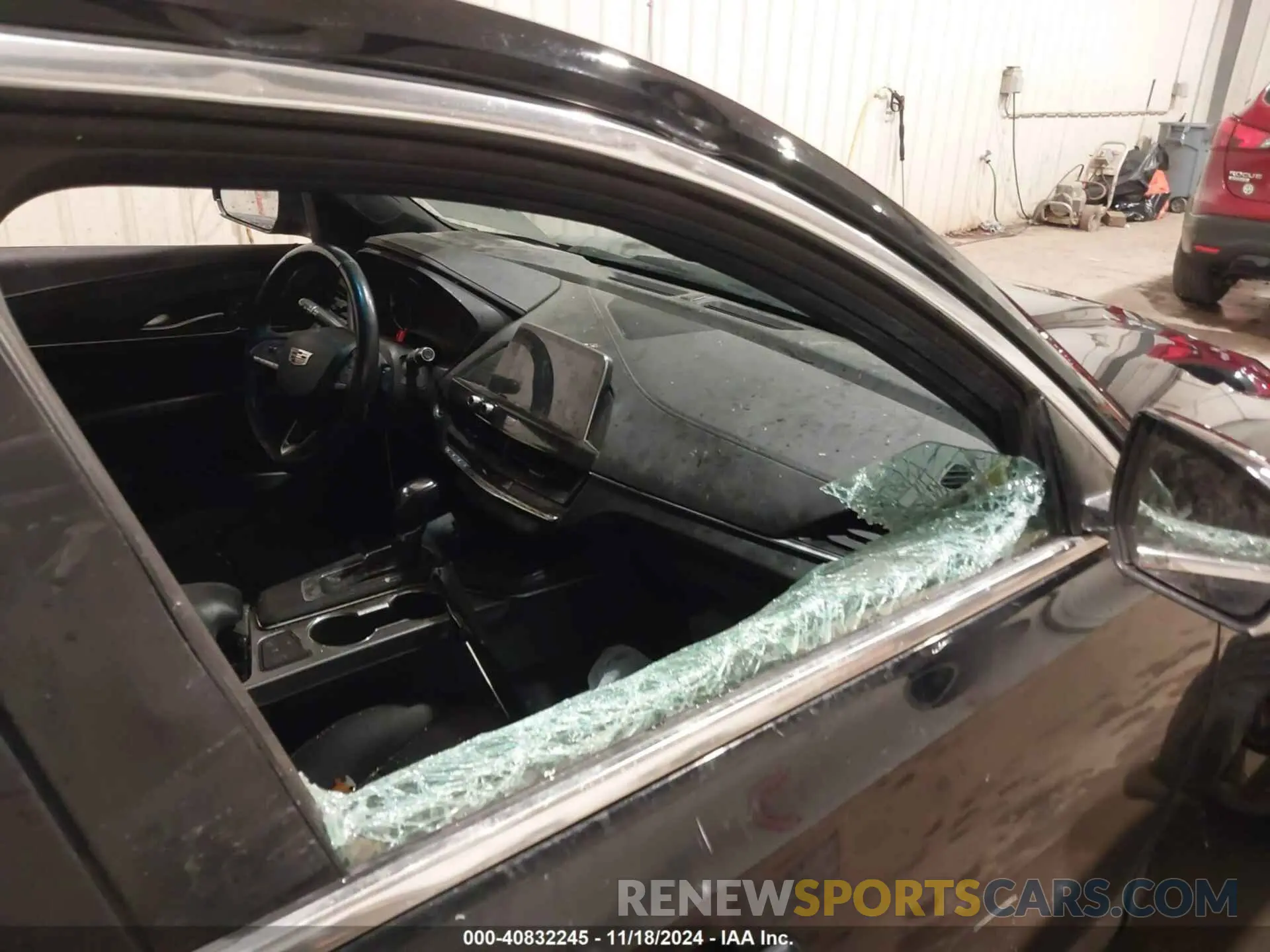 19 fotografías del automóvil dañado 1G6DF5RK6M0133758 CADILLAC CT4 2021