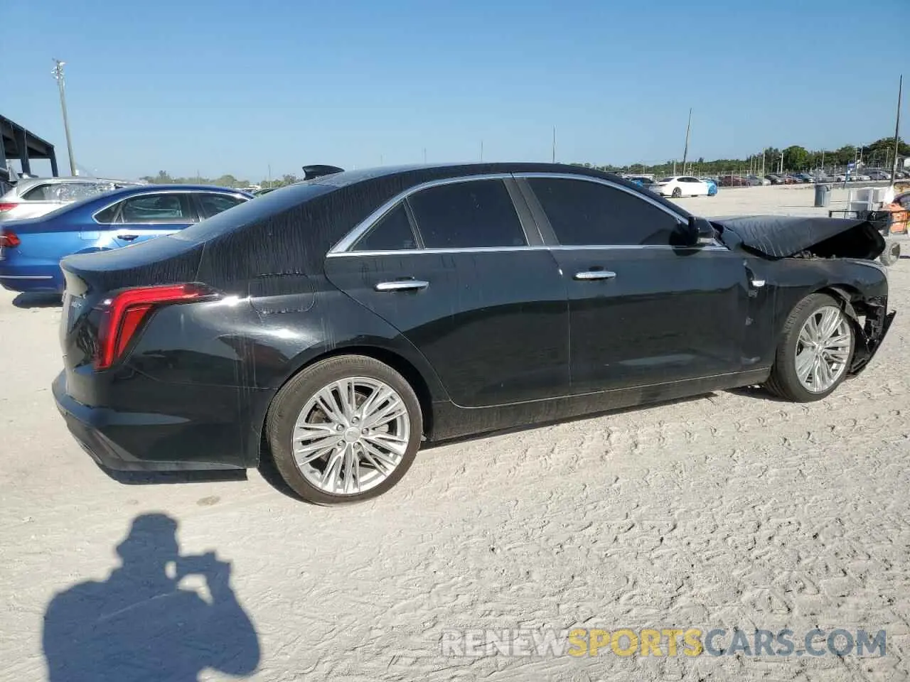 3 fotografías del automóvil dañado 1G6DB5RK3N0121077 CADILLAC CT4 2022
