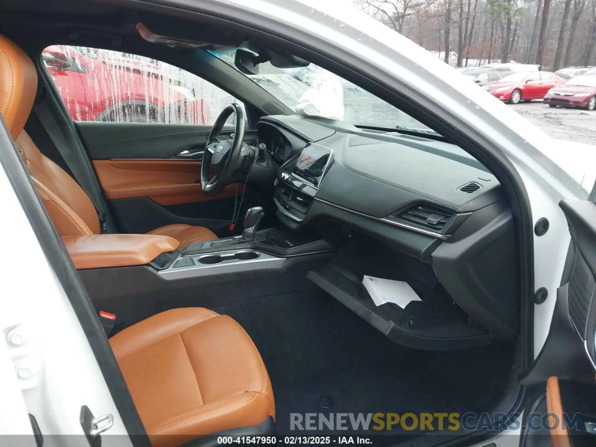 5 fotografías del automóvil dañado 1G6DB5RK4N0114512 CADILLAC CT4 2022